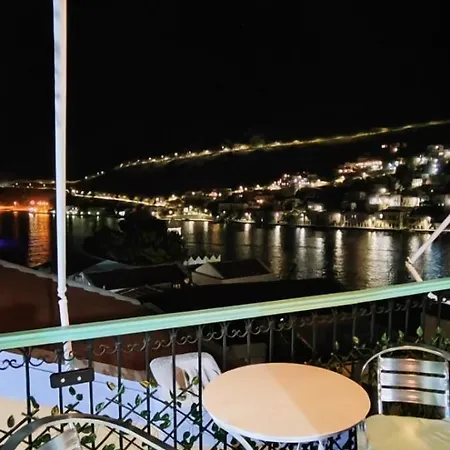 Appartement 89 Steps Symi