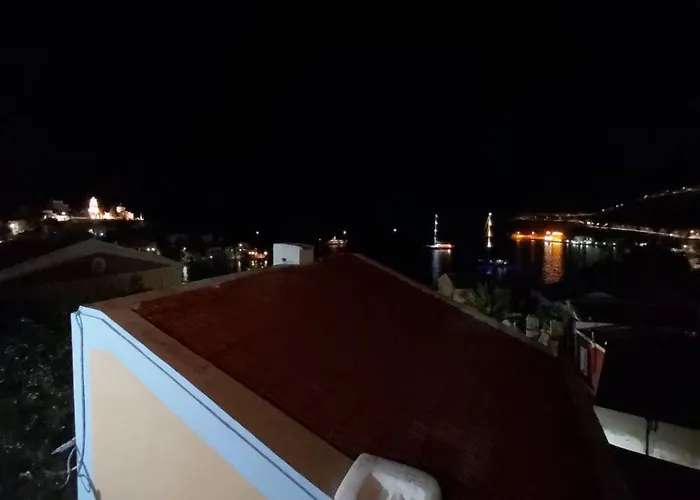 Apartment 89 Steps *